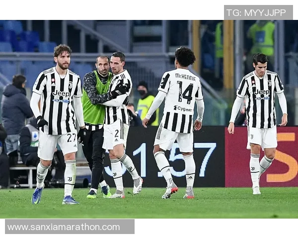 尤文图斯与国际米兰在南京的巅峰对决即将上演球迷热情高涨期待精彩赛事