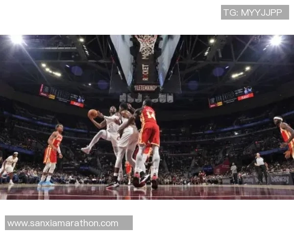 骑士与老鹰激战再续10月对决引发球迷热议与期待